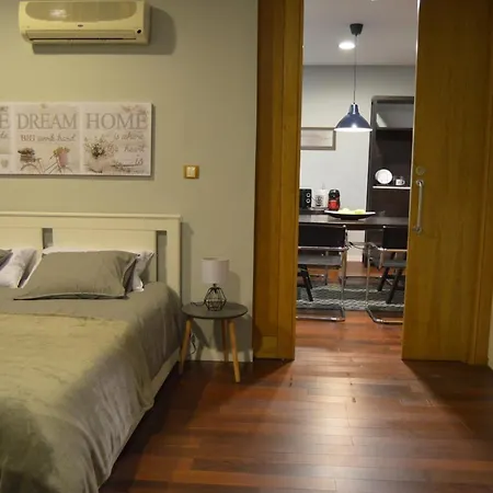 アパート Agora Lux